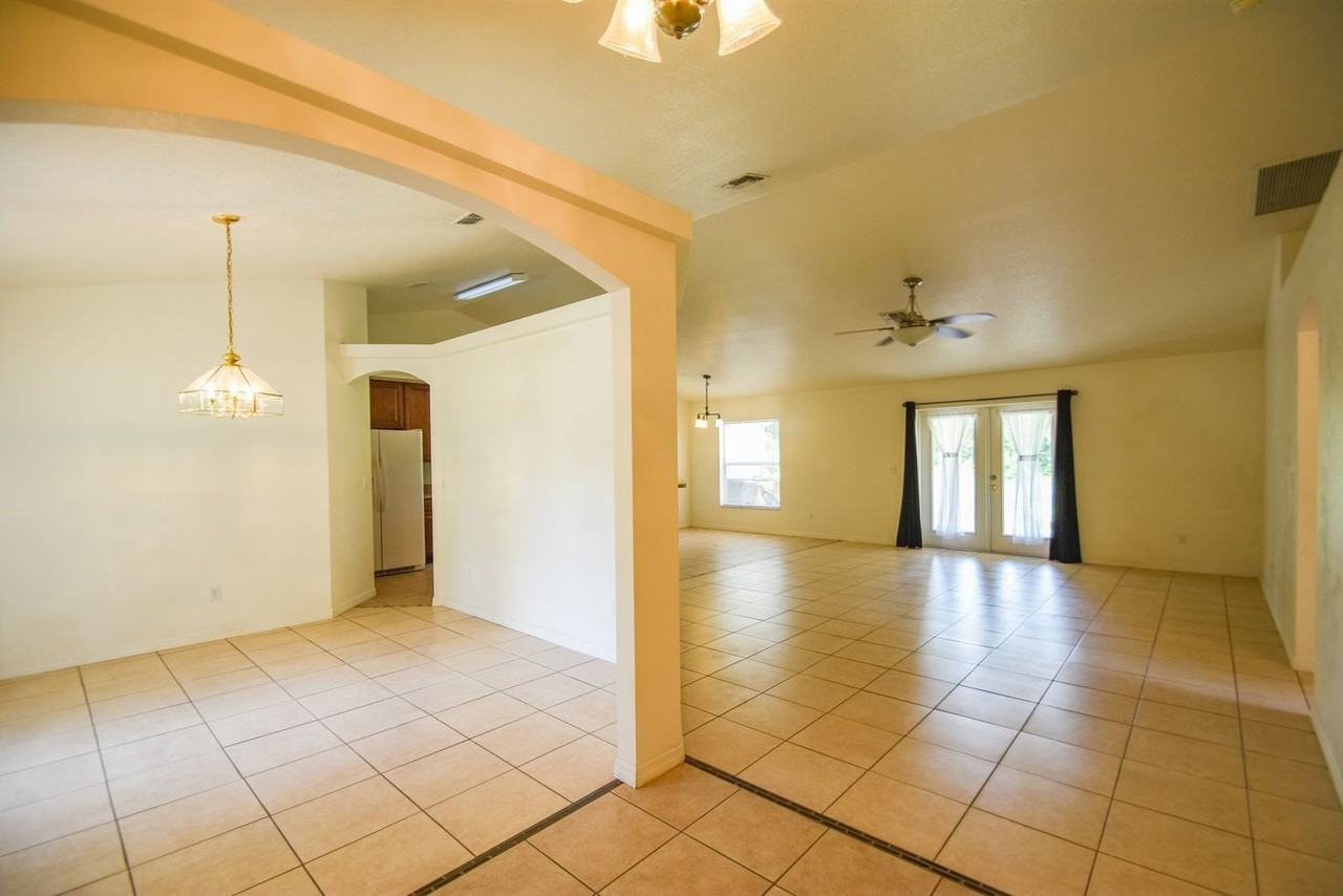10438 Vista Pines Loop - Photo 3 of 26