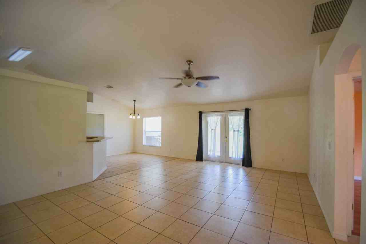 10438 Vista Pines Loop - Photo 4 of 26