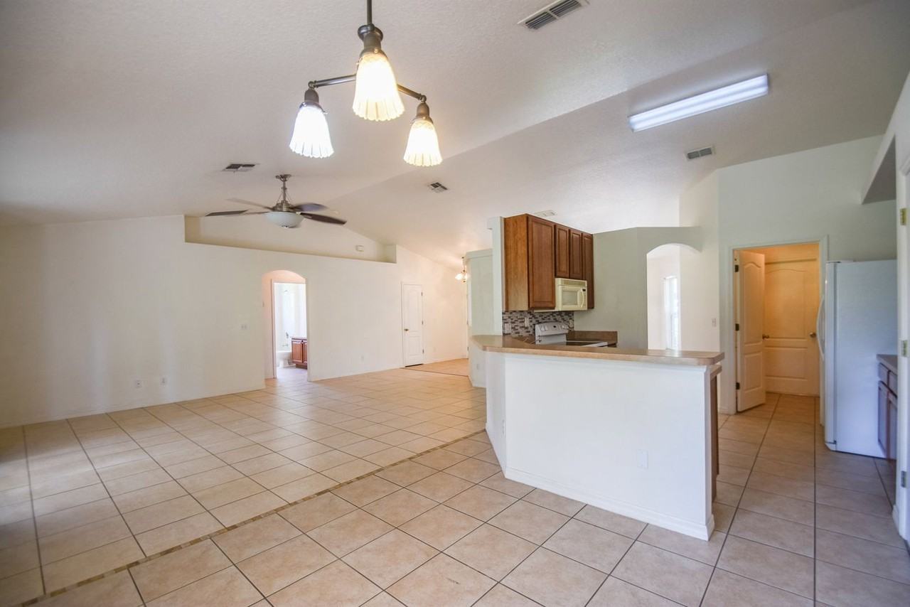 10438 Vista Pines Loop - Photo 6 of 26