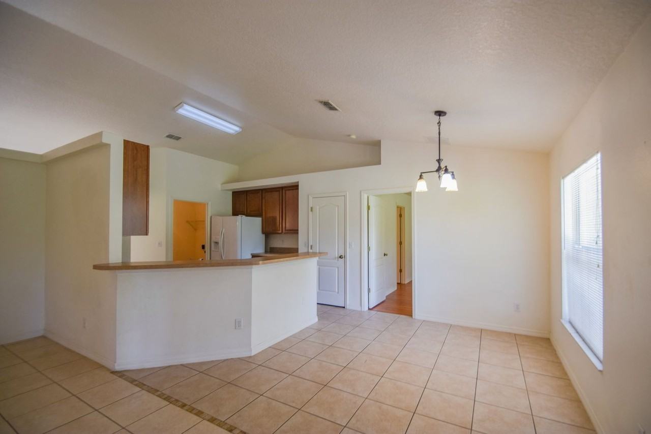 10438 Vista Pines Loop - Photo 7 of 26