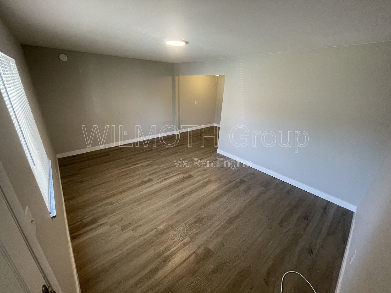 135 W Hendricks St #2 - Photo 3 of 17