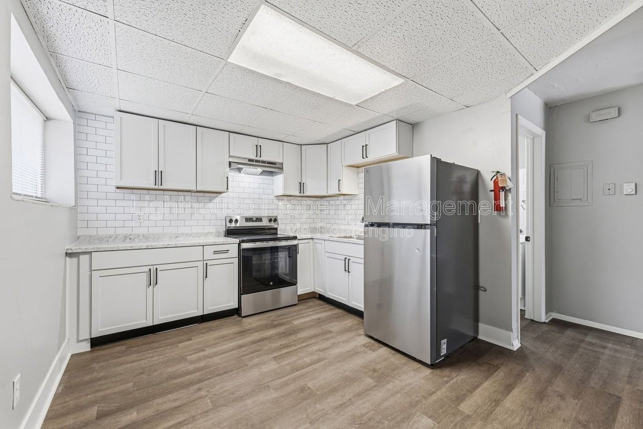 1832 Winton Ave #102 - Photo 2 of 10