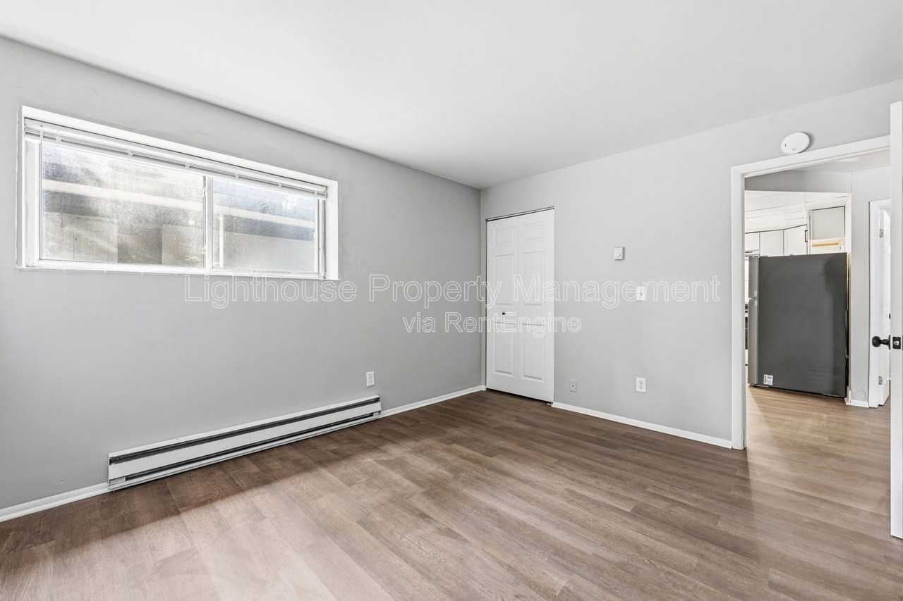 1832 Winton Ave #102 - Photo 6 of 10