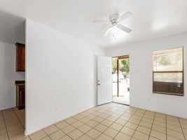 featured image of 315 Isbell Rd