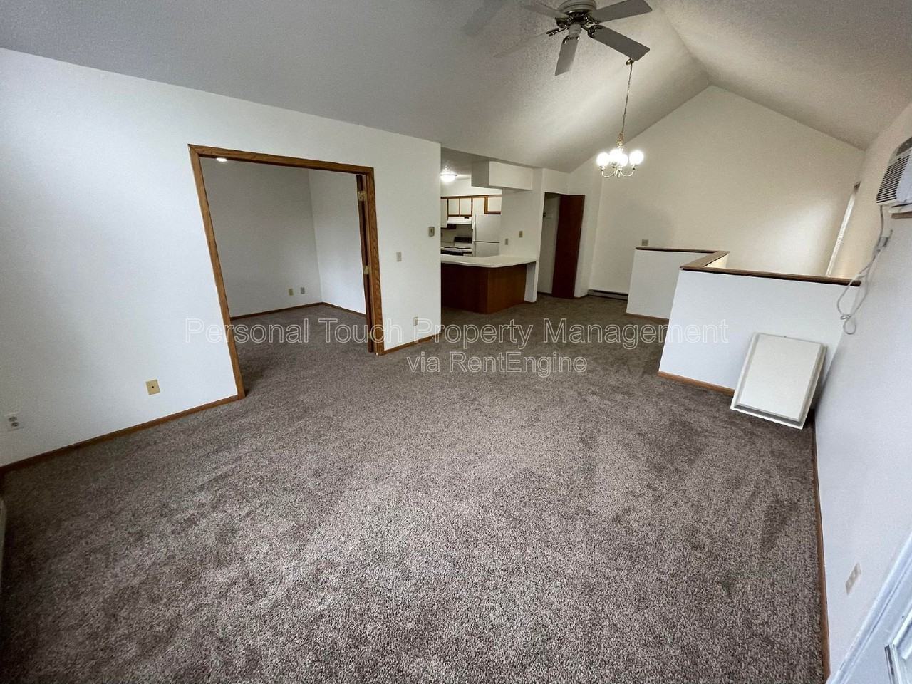 1010 4th Ave S #C - Photo 2 of 20