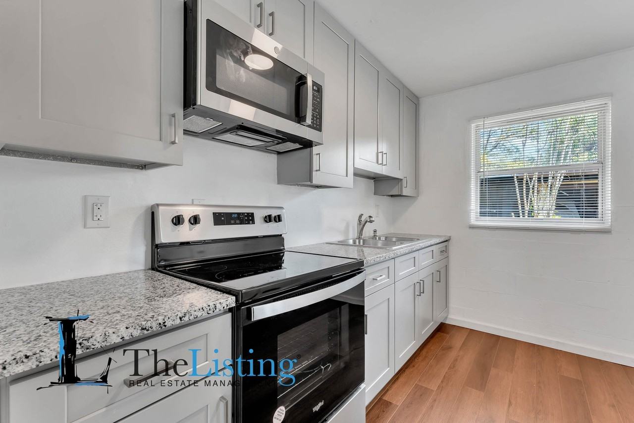 1820 Rogers Ave #B1 - Photo 5 of 12