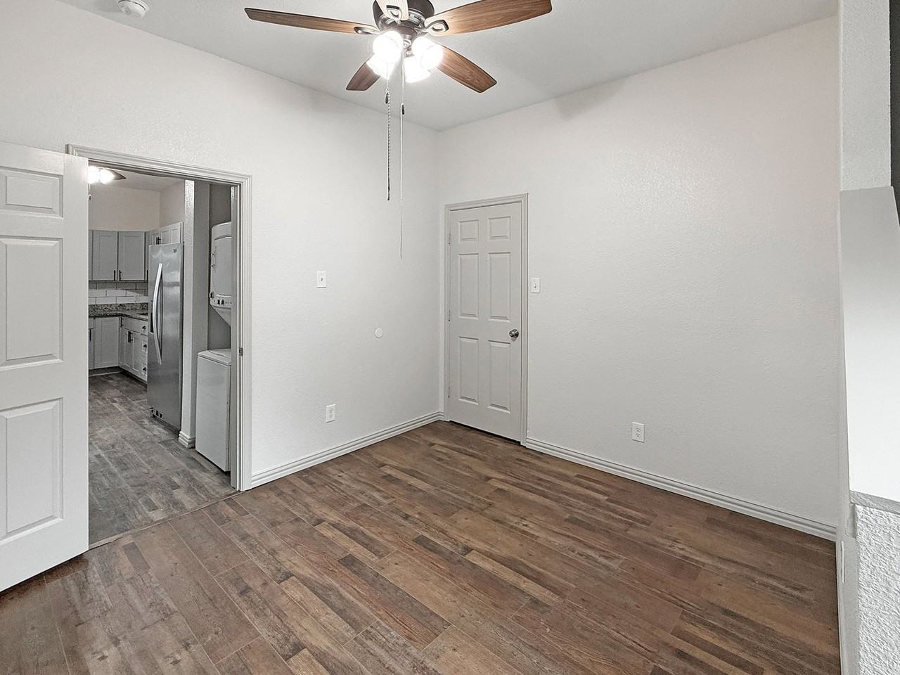 2424 Mckinley Ave - Photo 5 of 14