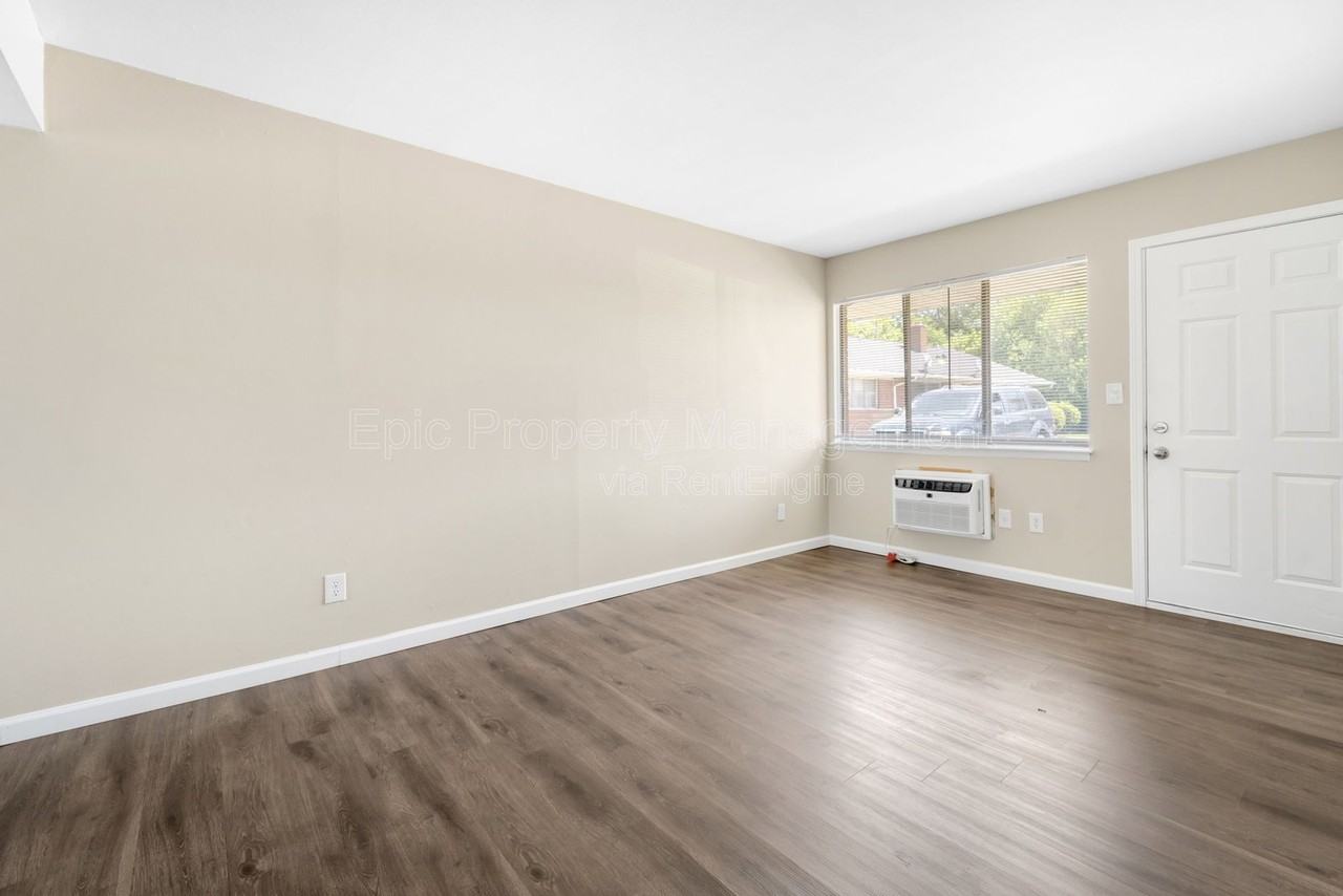 1006 Montie Rd - Photo 5 of 9