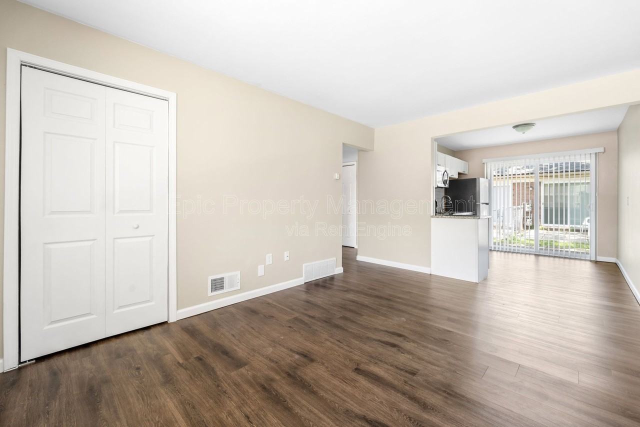 1006 Montie Rd - Photo 6 of 9