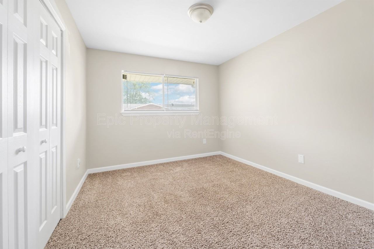 1006 Montie Rd - Photo 7 of 9