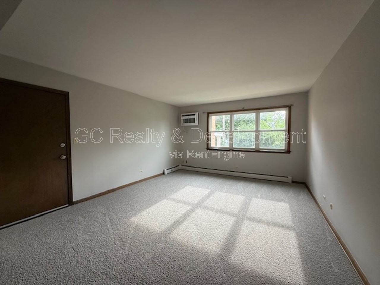 525 N Highview Ave #525-106 - Photo 2 of 17