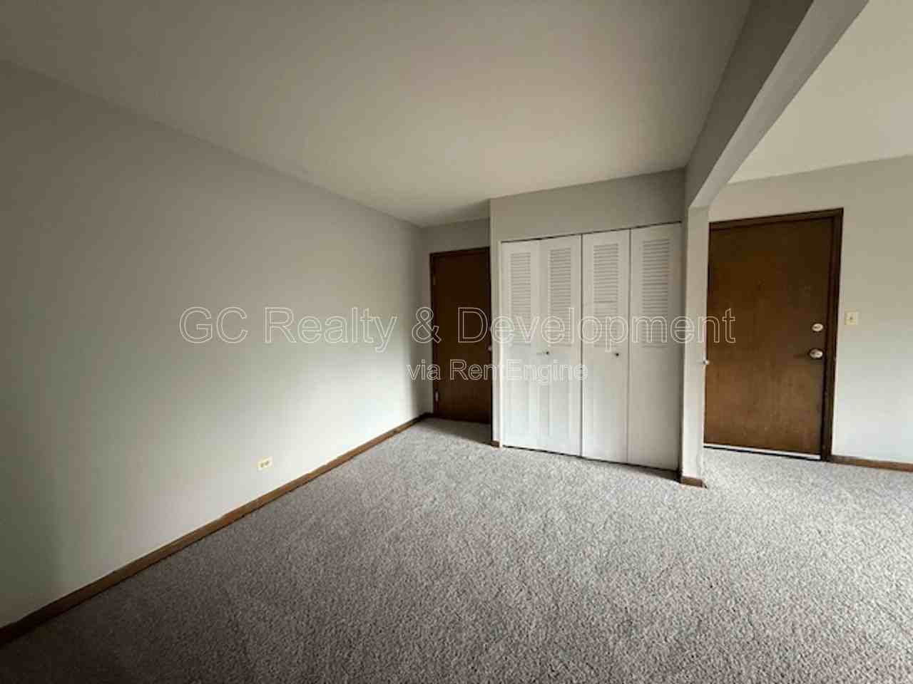 525 N Highview Ave #525-106 - Photo 5 of 17