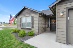 featured image of 5618 S Sherri Lea Rd