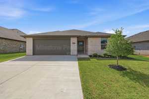 featured image of 1819 Boxwood Dr