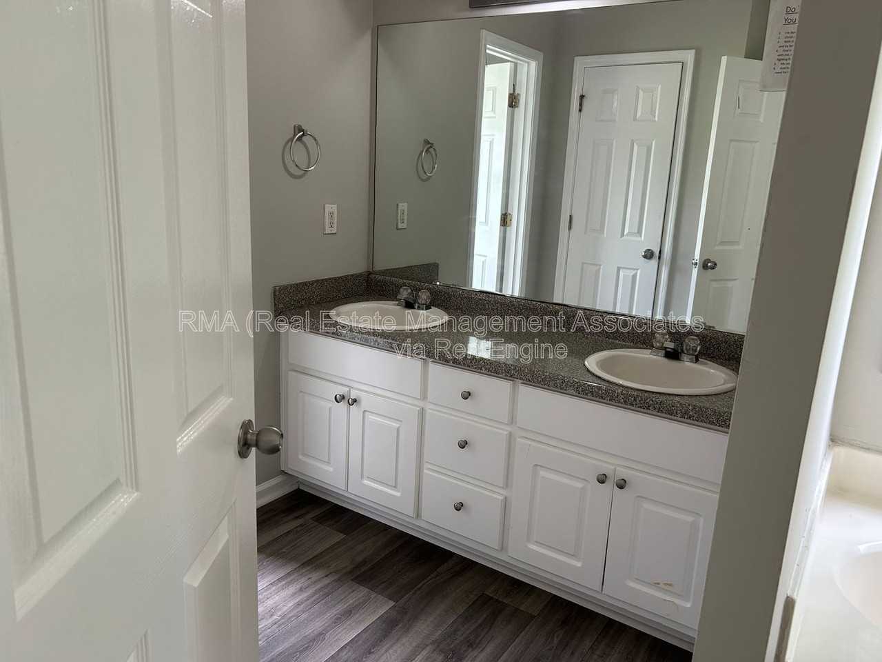 216 Sammy Cir - Photo 7 of 8