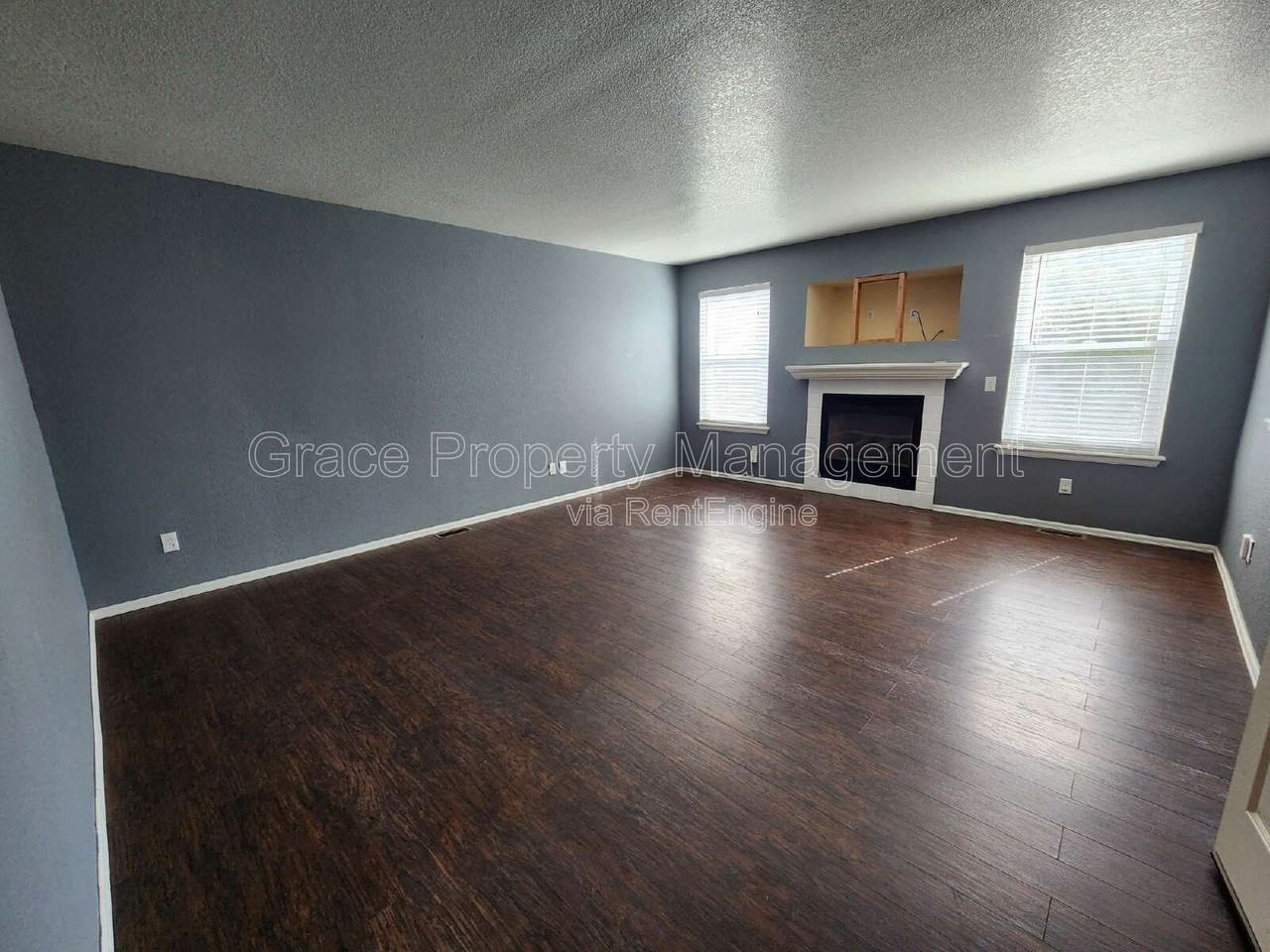 327 W 116th Pl - Photo 6 of 19