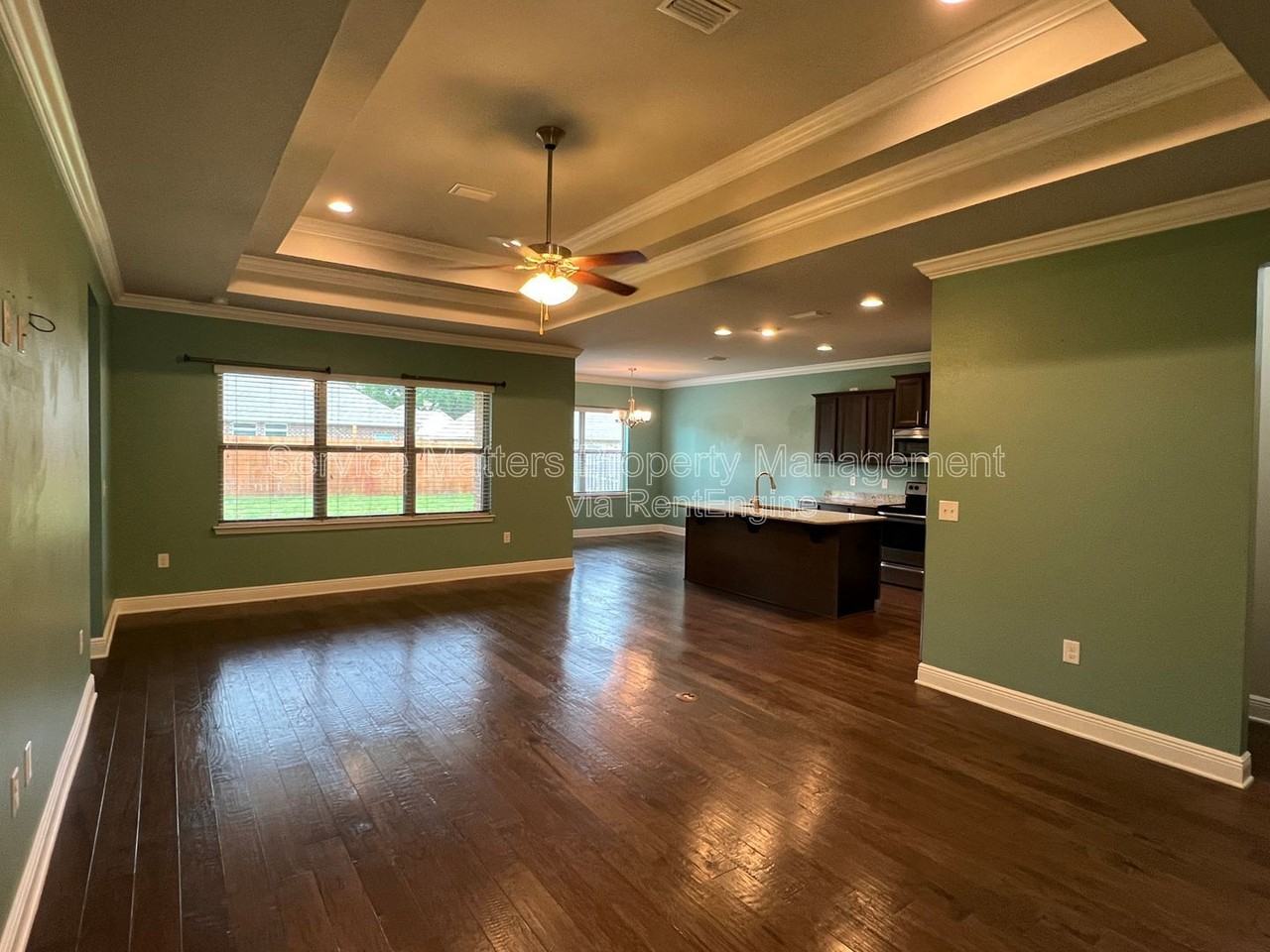 4533 Oak Orchard Cir - Photo 4 of 32