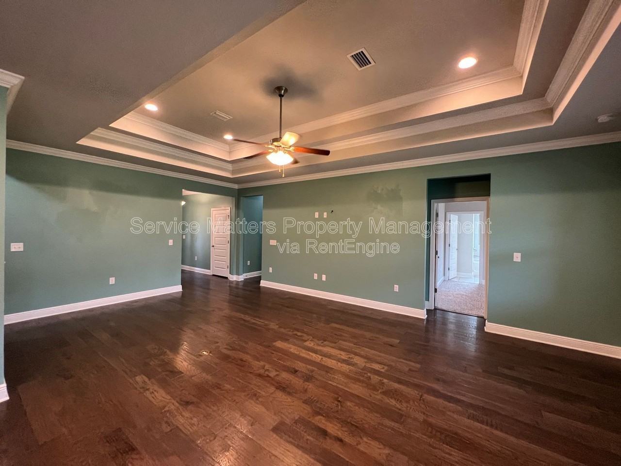 4533 Oak Orchard Cir - Photo 5 of 32