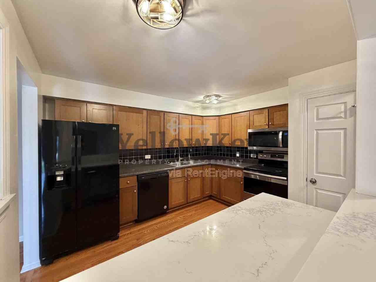 850 S Lorraine Rd #1J - Photo 4 of 11