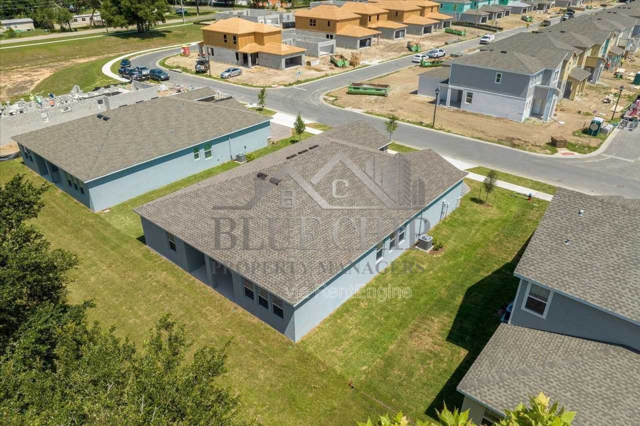 3042 Country Side Dr - Photo 5 of 38