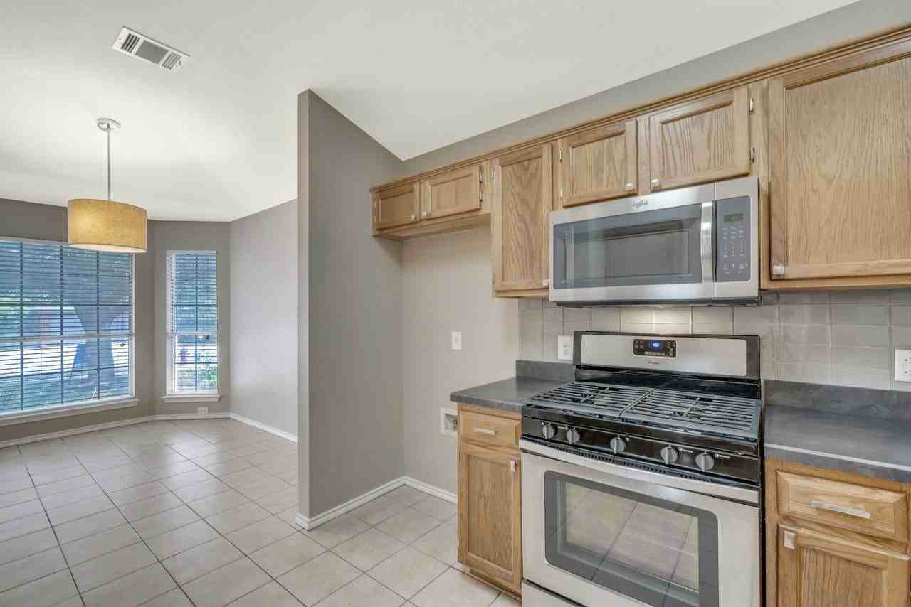 1512 Sundance Dr #T2 - Photo 4 of 50