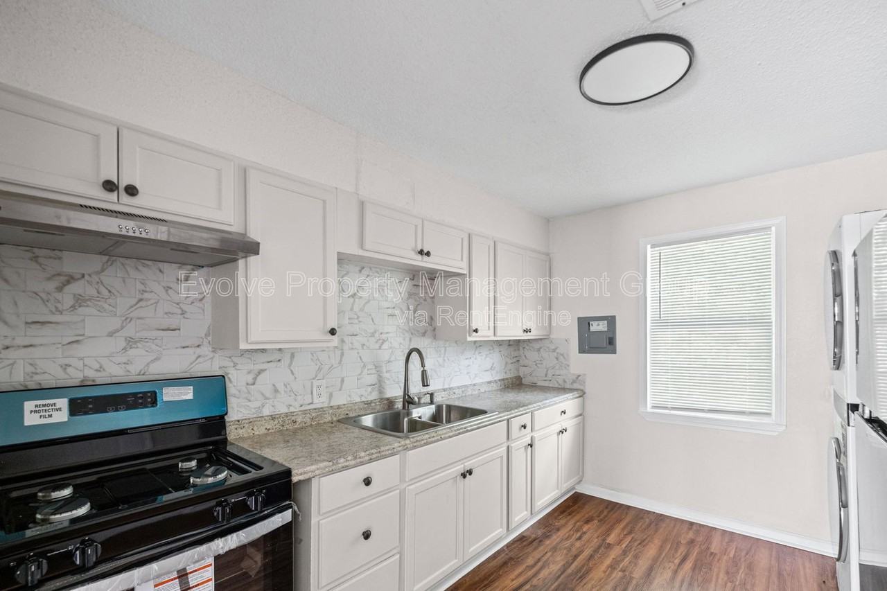 1196 Aubra Rd #2 - Photo 3 of 12