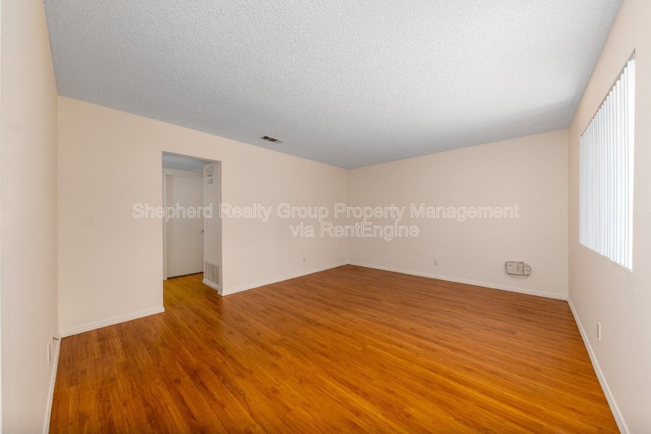 2488 San Padre Ct - Photo 2 of 17