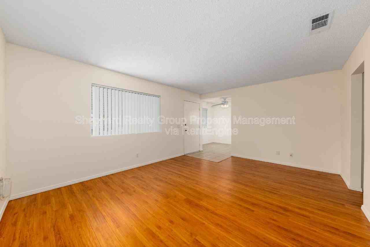 2488 San Padre Ct - Photo 3 of 17