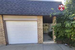 492 S Dover Ave - Photo 1 of 1