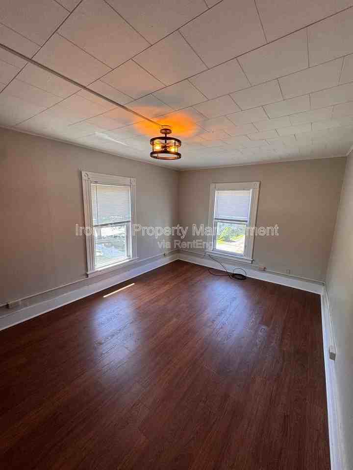 76 Church St #2 - Photo 4 of 8