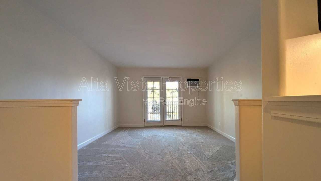 4570 54th St #204 - Photo 2 of 16
