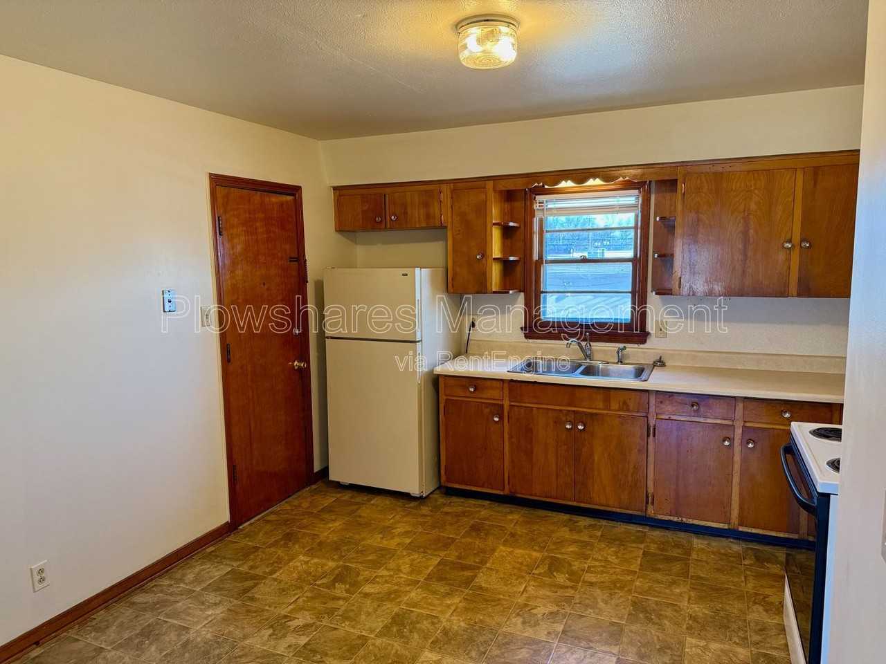 4301 Wooded Way #16 - Photo 4 of 13