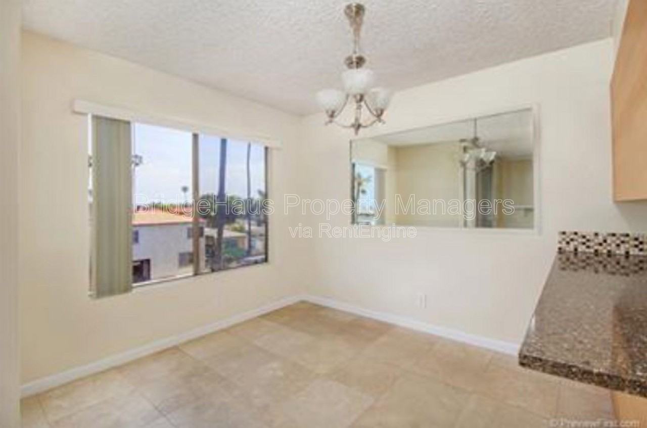 5155 W Point Loma Blvd #11 - Photo 6 of 11