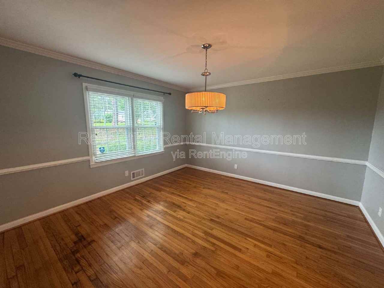 3288 Regalwoods Dr - Photo 6 of 19