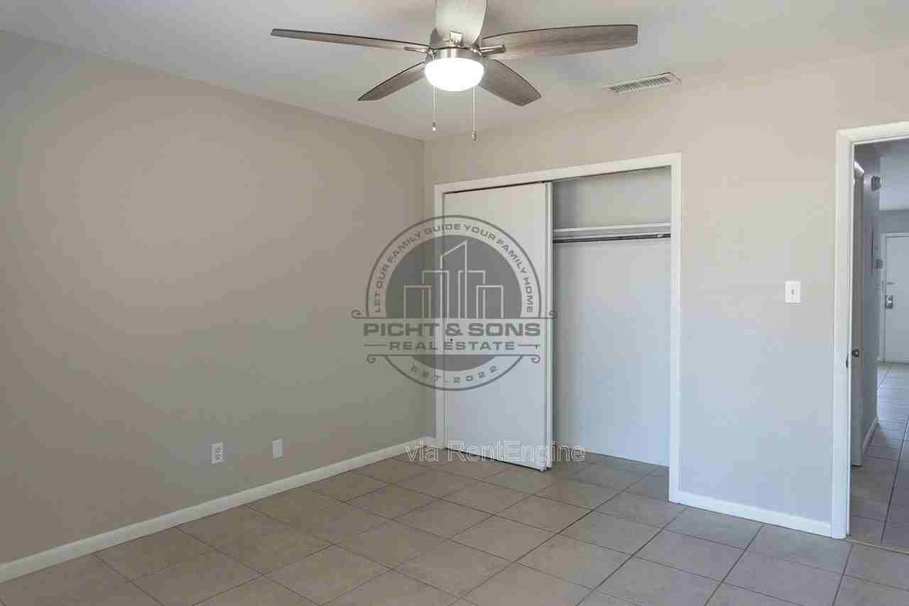 414 Hayden Rd #G - Photo 4 of 24
