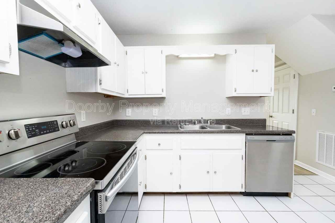 3635 6th Ave #3639 - Photo 7 of 16