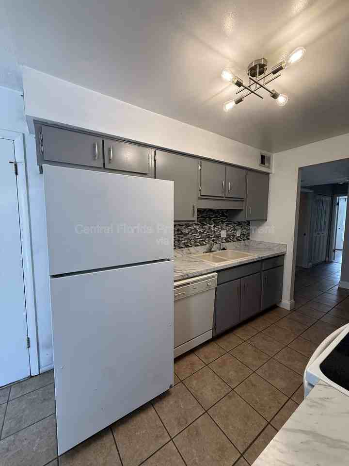 224 Bitterwood St - Photo 5 of 18