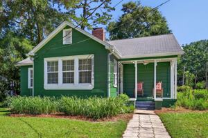 featured image of 712 Shell St