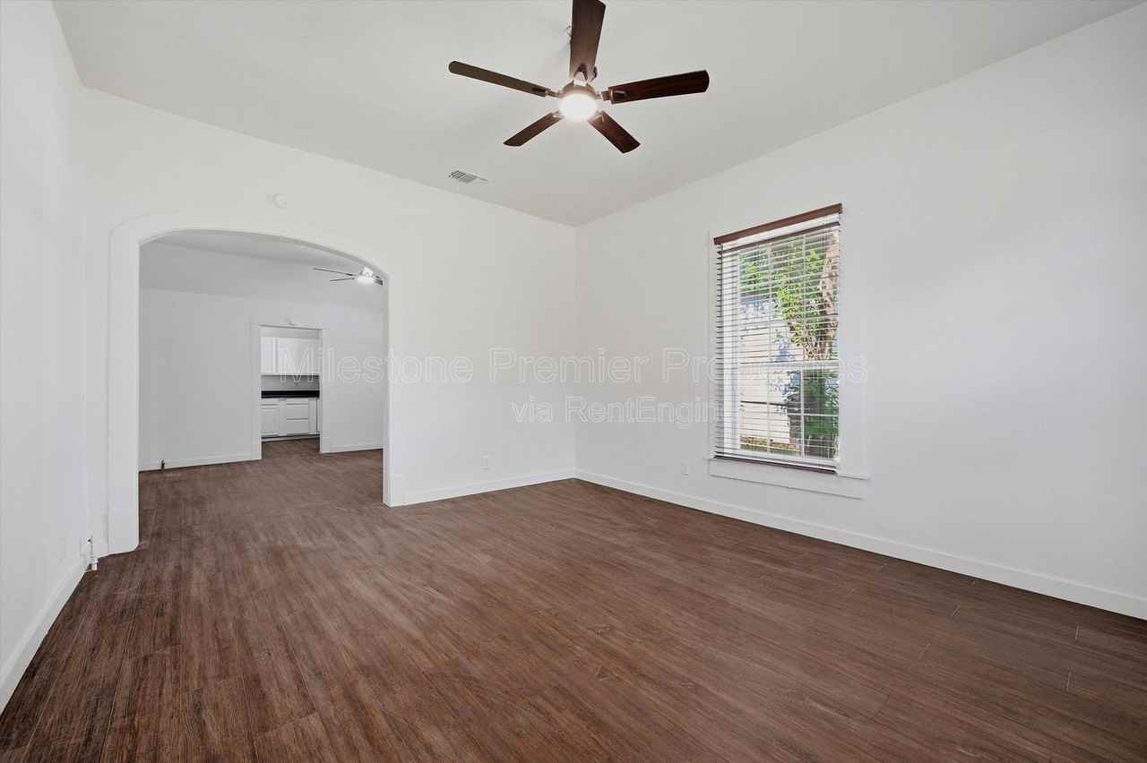 1008 W Morgan St - Photo 4 of 22