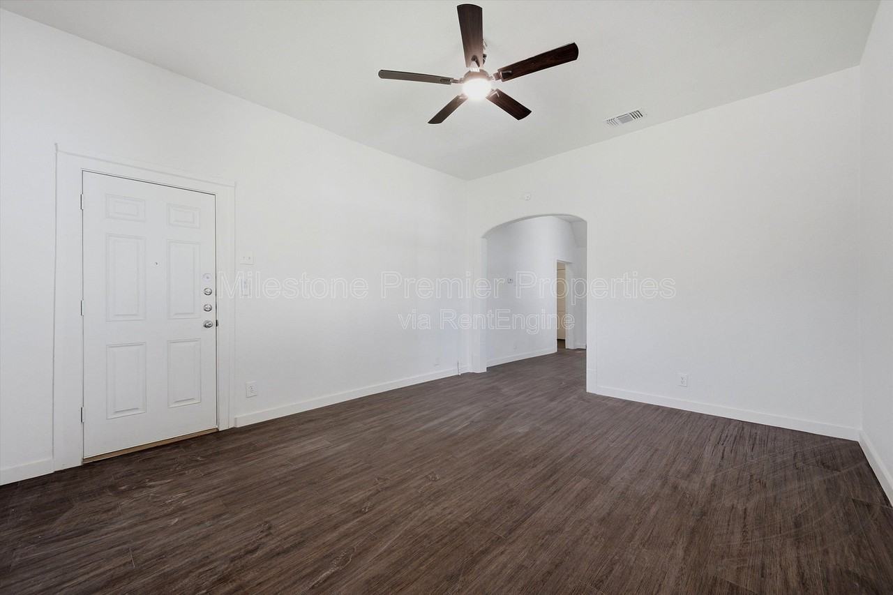 1008 W Morgan St - Photo 5 of 22