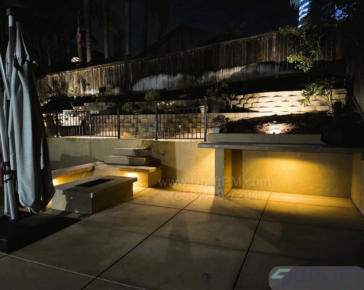 1016 Honeysuckle Dr - Photo 6 of 8