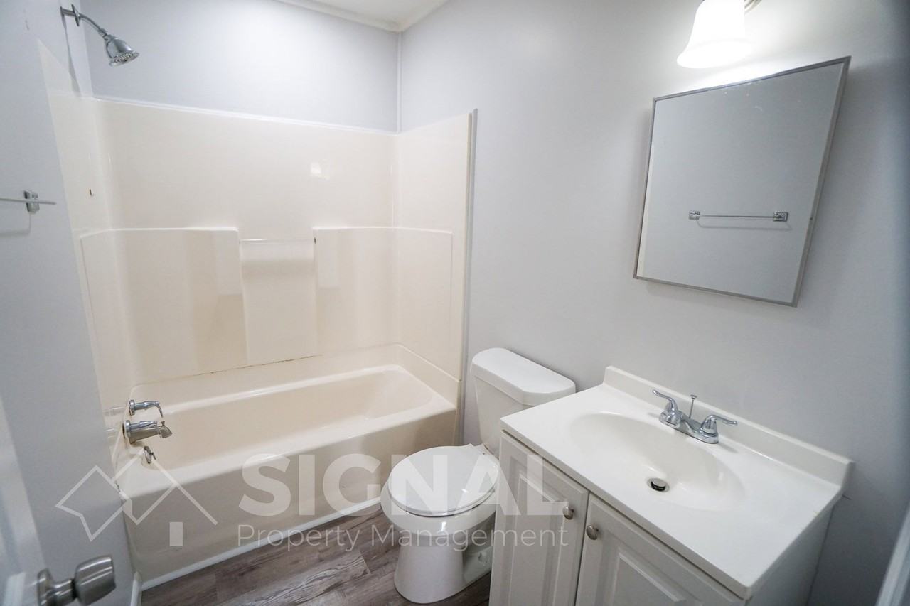 905 26th Ave N - Photo 6 of 13