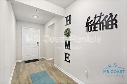 9384 Cypress Lake Dr - Photo 3 of 25