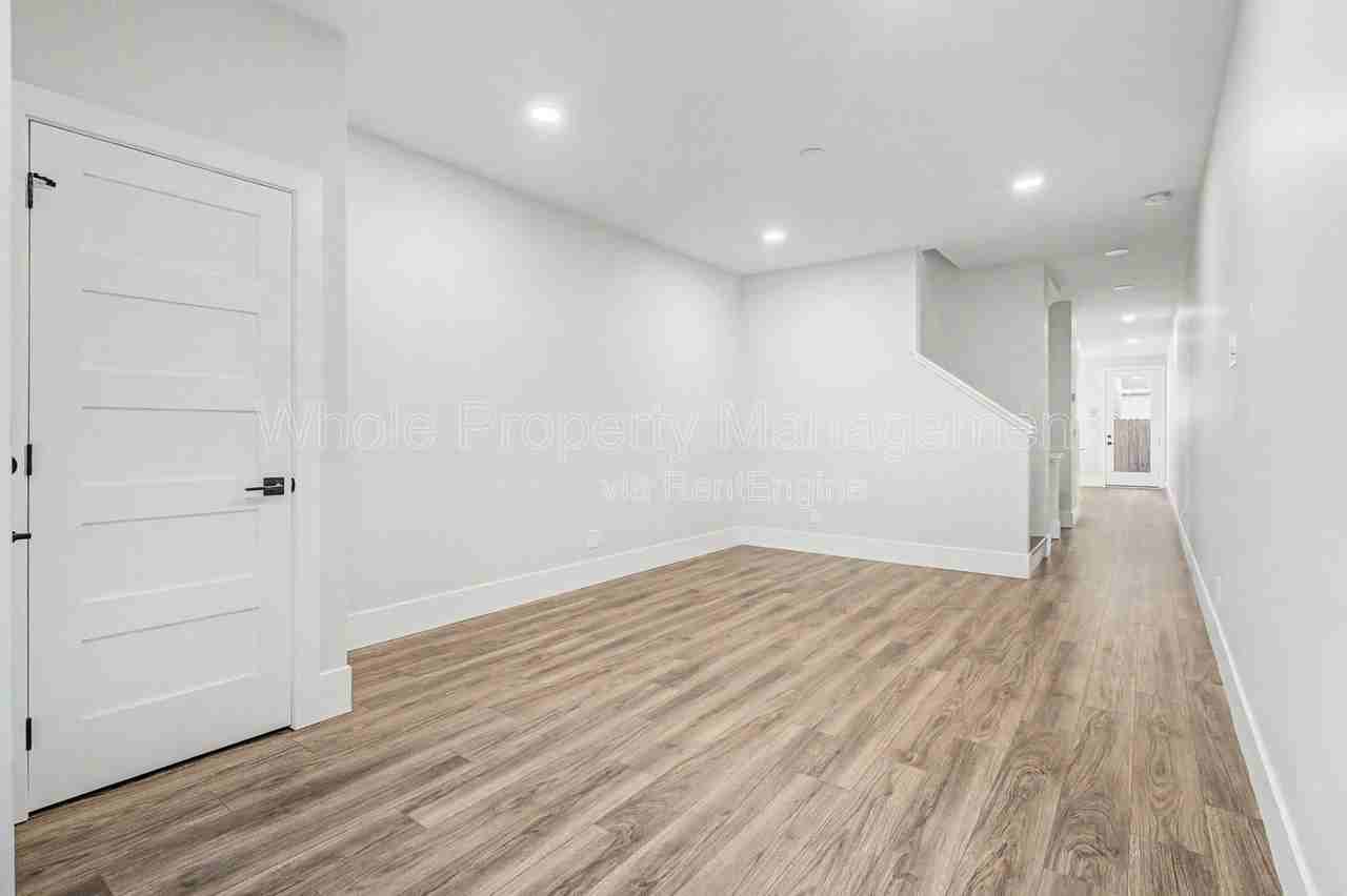 1892 S Williams St - Photo 6 of 24