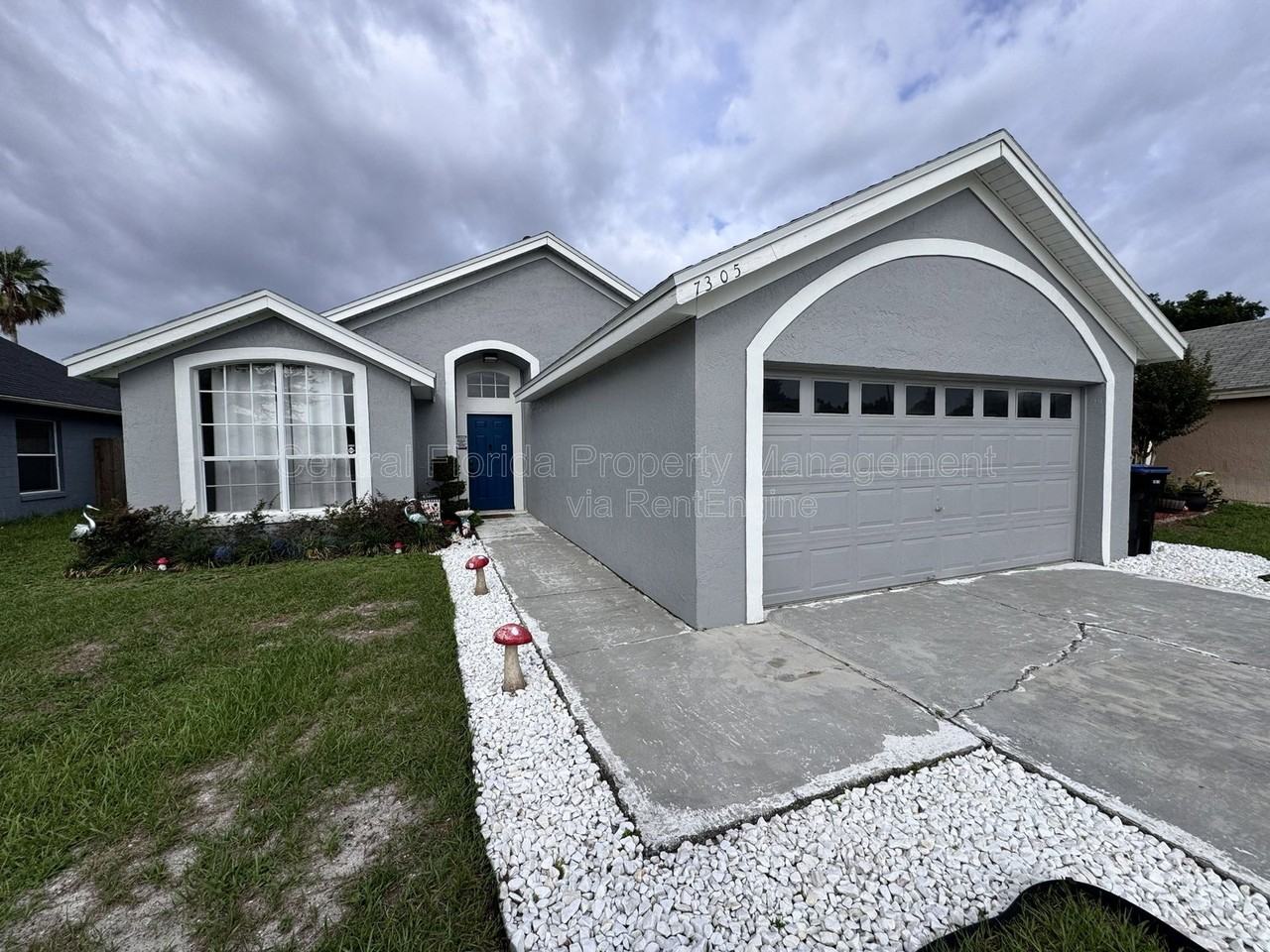 7305 Marseille Cir - Photo 2 of 28