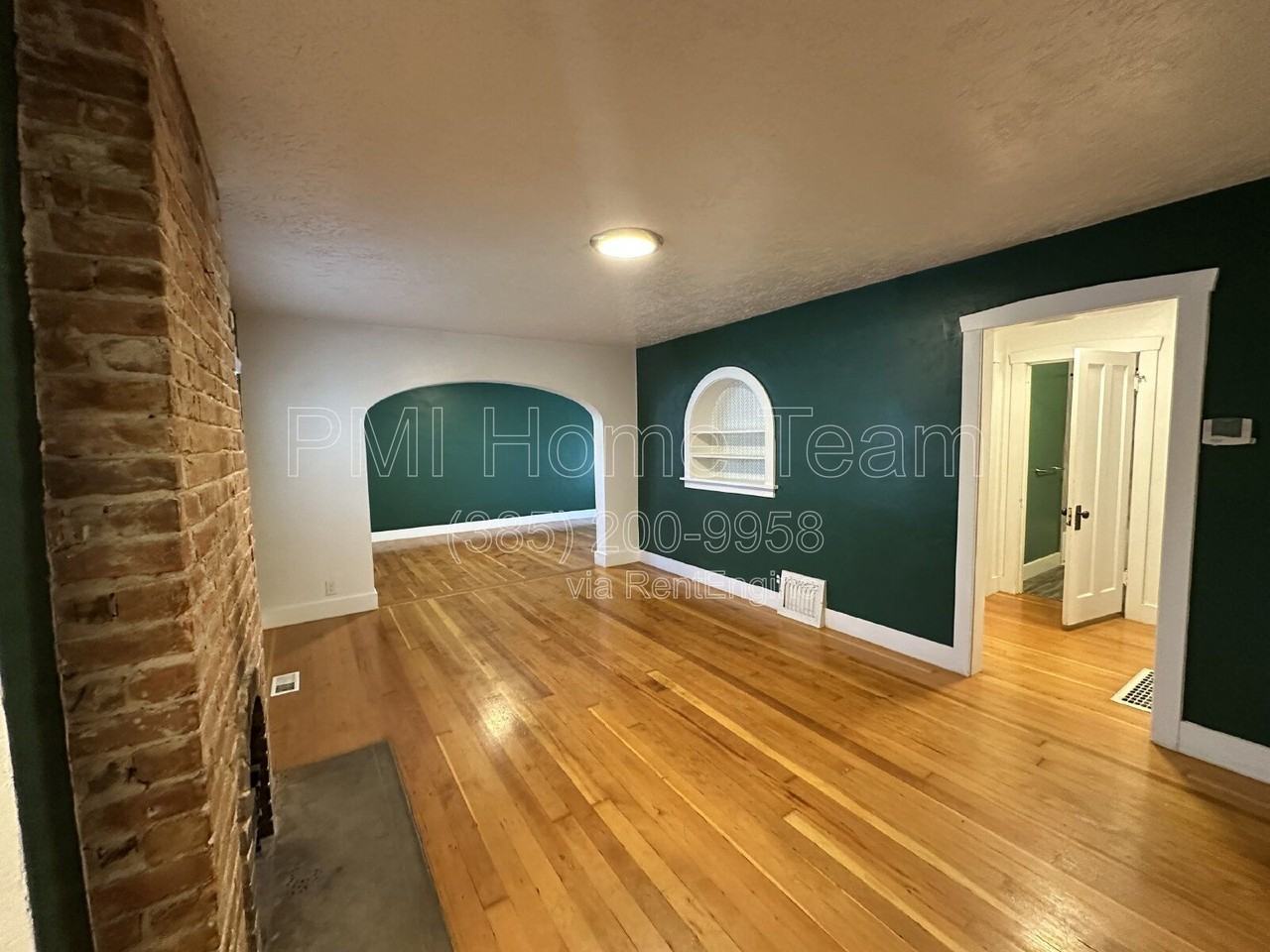 146 E 200 N - Photo 3 of 19