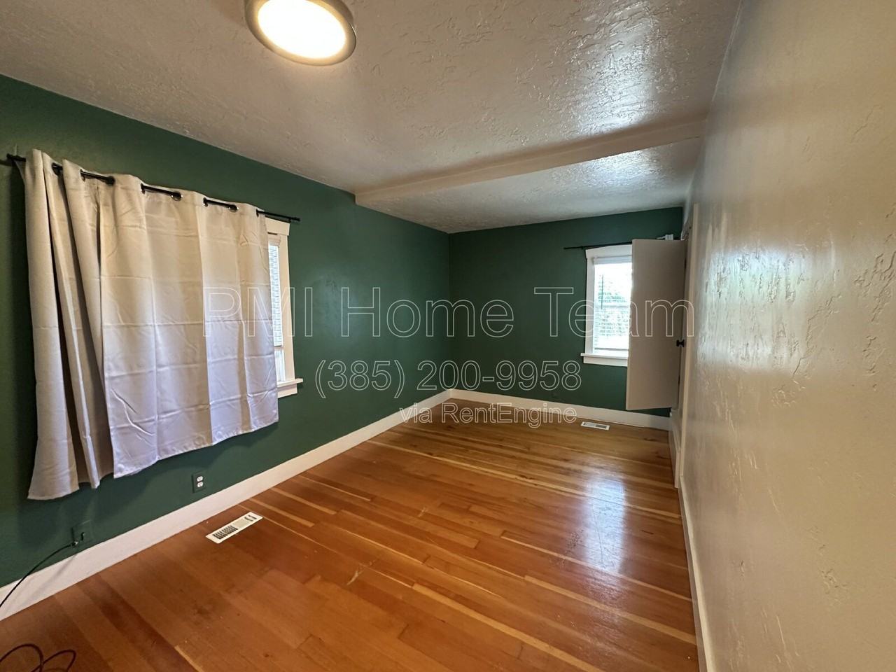 146 E 200 N - Photo 7 of 19