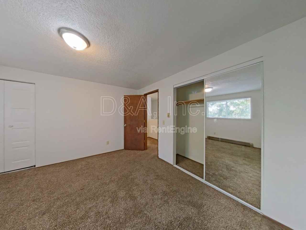 1692 Del Rio Ave Se - Photo 7 of 14