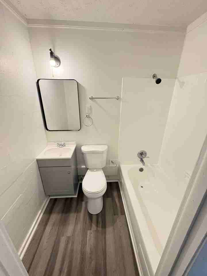 117 Pioneer Rd #4 - Photo 2 of 7
