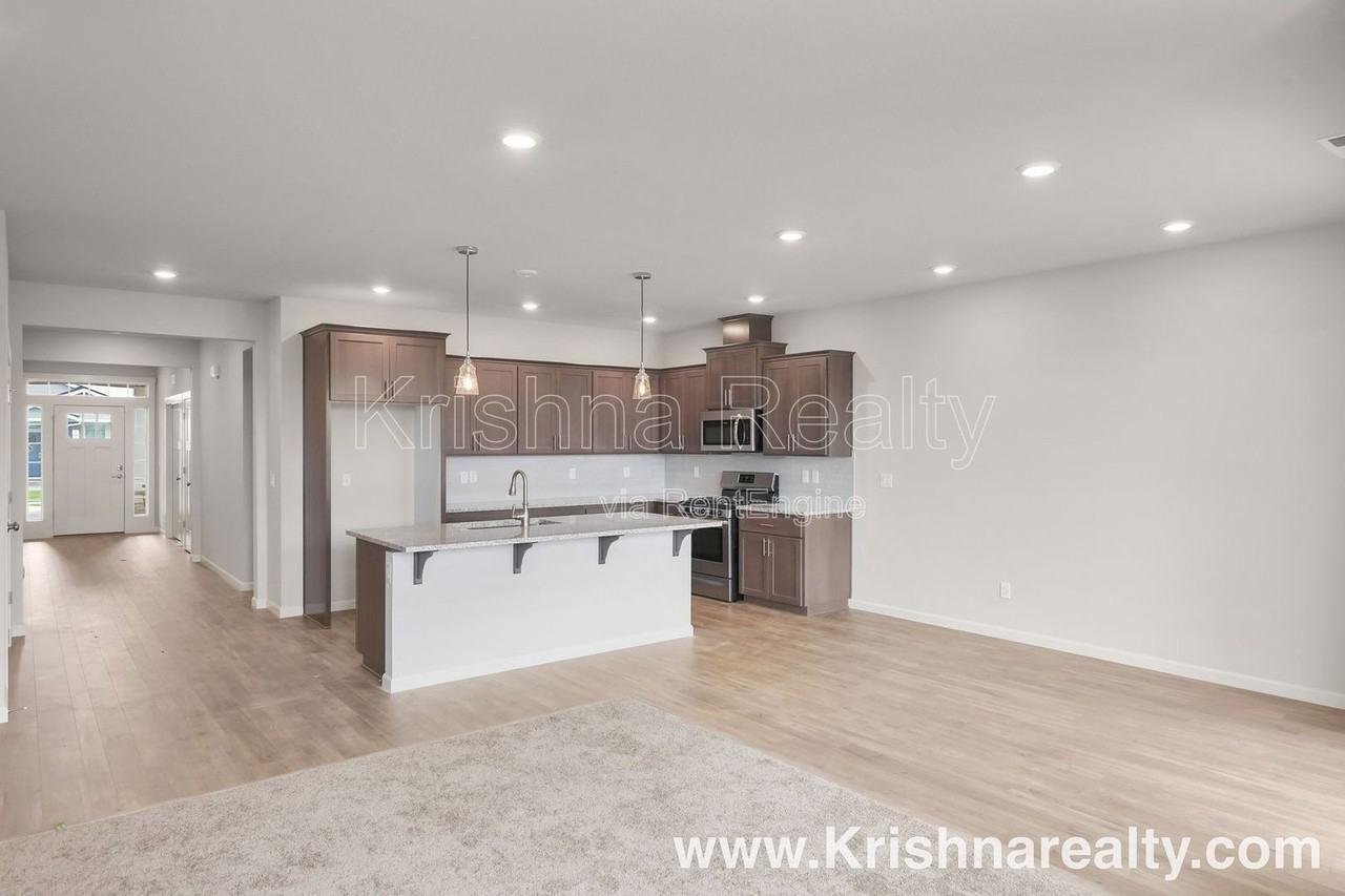 1004 S 31st Ave - Photo 6 of 24